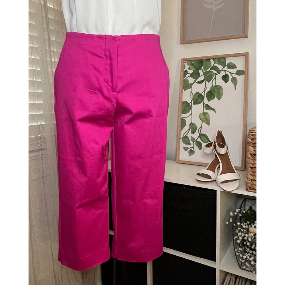 Worthington Hot Pink Capris, size 6p
